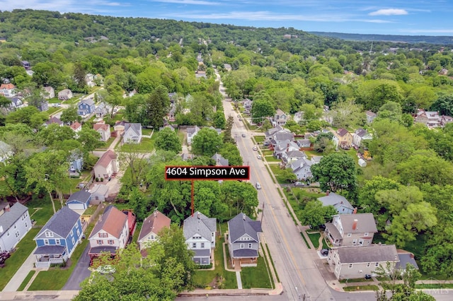 4604 Simpson Ave, Cincinnati, OH 45227 - aerial view of residential area featuring a forest