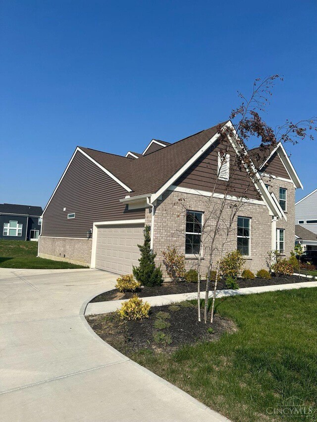 7001 Quellin Blvd, Hamilton Twp, OH 45039 - photo 2