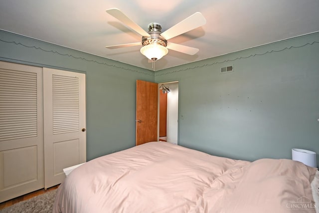 5638 Victoryview Ln, Delhi Twp, OH 45233 - bedroom featuring a closet, a ceiling fan, and wood finished floors