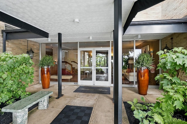 1617 E Mcmillan St Unit 605, Cincinnati, OH 45206 - view of exterior entry with french doors