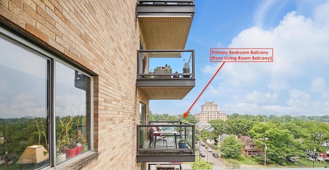 1617 E Mcmillan St Unit 605, Cincinnati, OH 45206 - view of balcony