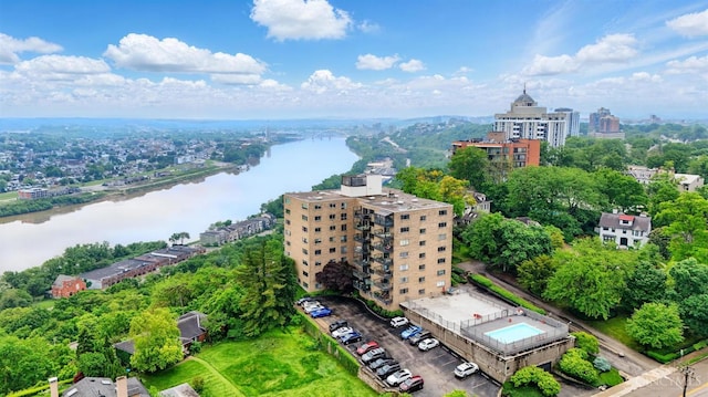 1617 E Mcmillan St Unit 605, Cincinnati, OH 45206 - bird's eye view of a large body of water