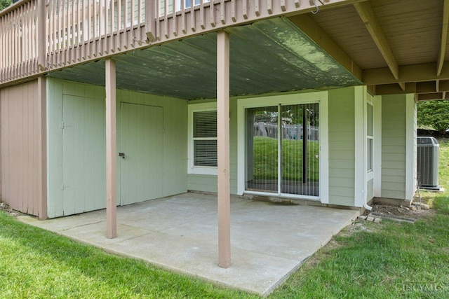 5 Artesian Ct, Springboro, OH 45066 - view of patio with central AC