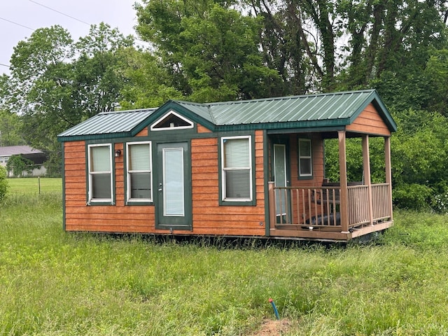 58 Wizard Of Oz Way, Paint Twp, OH 45133 - view of outdoor structure featuring view of scattered trees