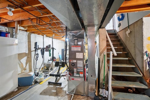 12056 Hazelhurst Ln, Springfield Twp, OH 45240 - unfinished below grade area featuring stairs