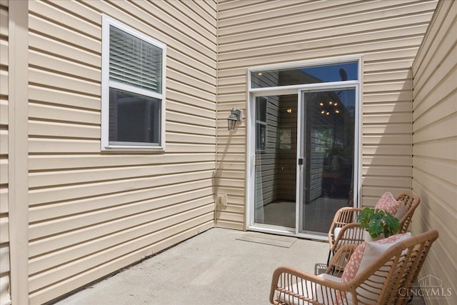 1441 Laurel Park Dr, Cincinnati, OH 45214 - view of patio