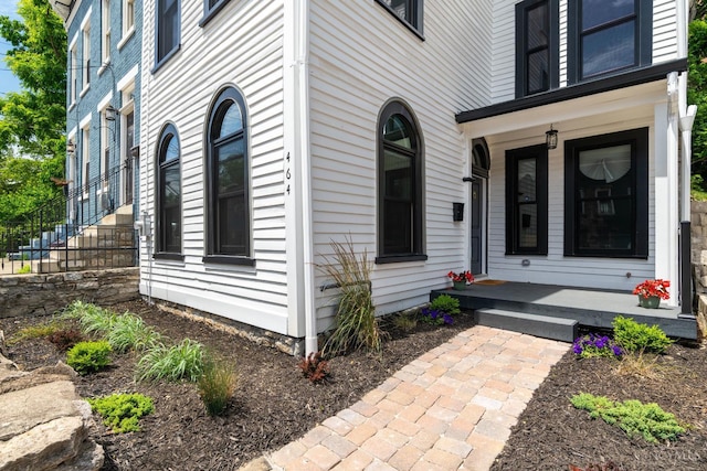 464 W Mcmicken Ave, Cincinnati, OH 45202 - photo 2