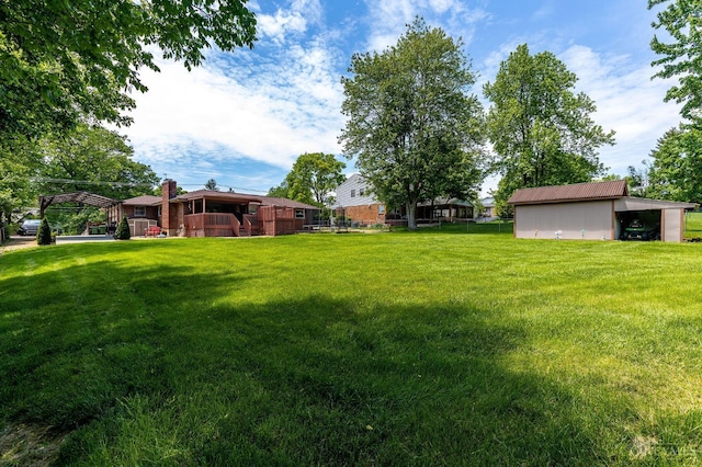 1366 Devils Backbone Rd, Green Twp, OH 45233 - view of grassy yard featuring a pole building and an outdoor structure