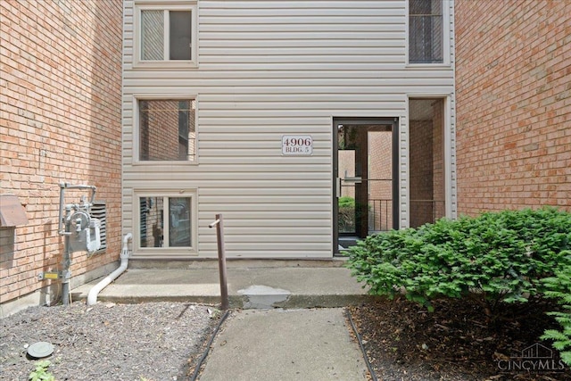 4906 Chalet Dr Unit 7, Saint Bernard, OH 45217 - view of exterior entry