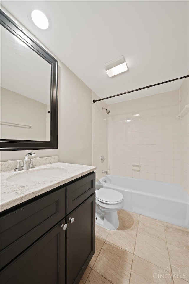 4906 Chalet Dr Unit 7, Saint Bernard, OH 45217 - full bath featuring vanity and bathing tub / shower combination