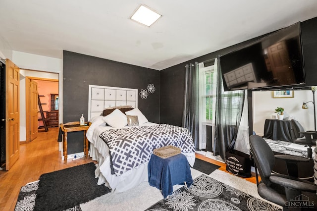200 Santa Fe Rd, Middletown, OH 45042 - bedroom with wood finished floors