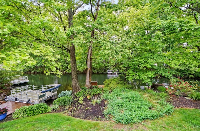 6872 Sandharbor Ct, Hamilton Twp, OH 45039 - view of yard with a water view and a floating dock