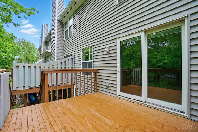 6872 Sandharbor Ct, Hamilton Twp, OH 45039 - view of wooden deck
