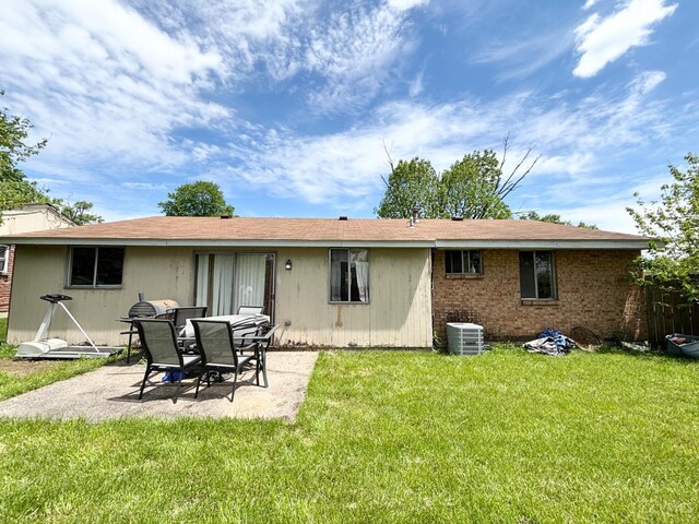 10311 September Dr, Colerain Twp, OH 45251 - photo 14