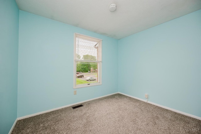 4634 Courtwood Cir, Union Twp, OH 45103 - carpeted empty room with a smoke detector and baseboards