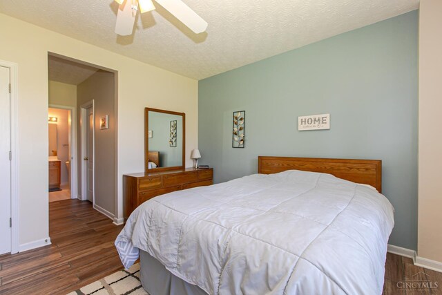 6260 Lake Front, Mason, OH 45040 - bedroom with wood finished floors, baseboards, ceiling fan, and a textured ceiling