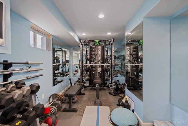 2489 Swings Corner Pt Isabel Rd, Tate Twp, OH 45106 - workout area featuring recessed lighting