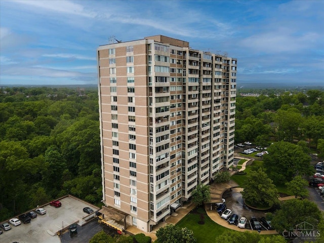 2324 Madison Rd Unit 506, Cincinnati, OH 45208 - view of apartment building / complex