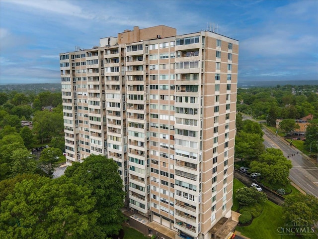 2324 Madison Rd Unit 506, Cincinnati, OH 45208 - view of apartment building / complex