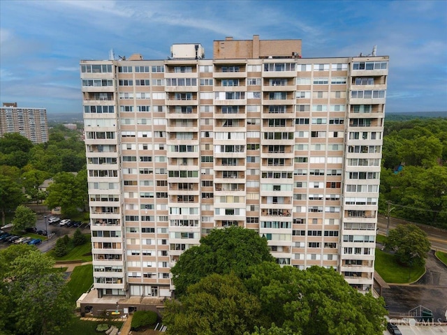 2324 Madison Rd Unit 506, Cincinnati, OH 45208 - view of apartment building / complex