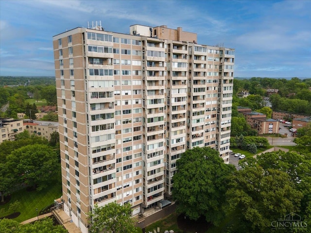 2324 Madison Rd Unit 506, Cincinnati, OH 45208 - view of apartment building / complex