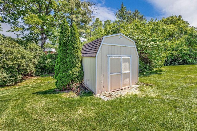 8714 Wuest Rd, Colerain Twp, OH 45251 - view of shed