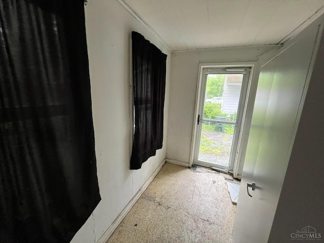 2840 Wilbraham Rd, Middletown, OH 45042 - view of unfurnished room