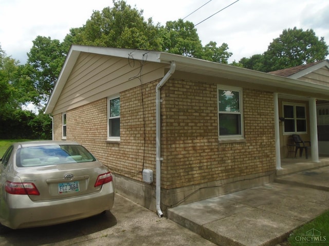 18 Blackwell Ct, Fairfield, OH 45014 - view of property exterior featuring brick siding