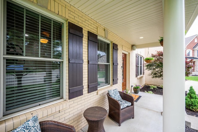 1171 Craig Ct, Hamilton Twp, OH 45039 - view of covered porch