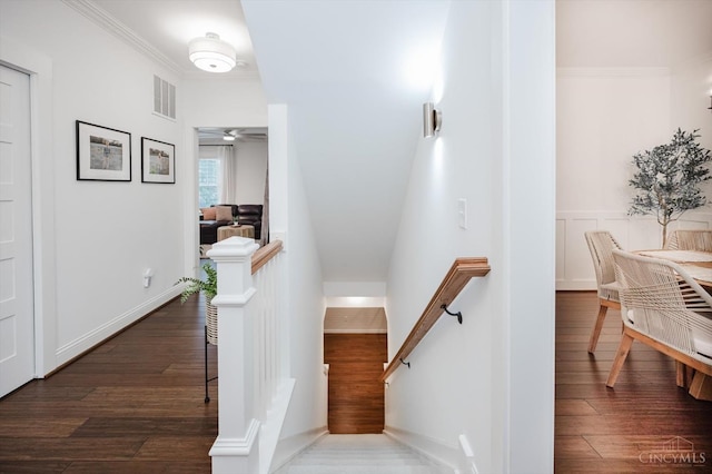 1171 Craig Ct, Hamilton Twp, OH 45039 - staircase with wood finished floors, ornamental molding, and ceiling fan