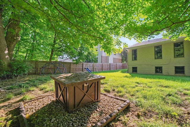 2020 Woodcreek Dr, Fairfield, OH 45014 - view of yard