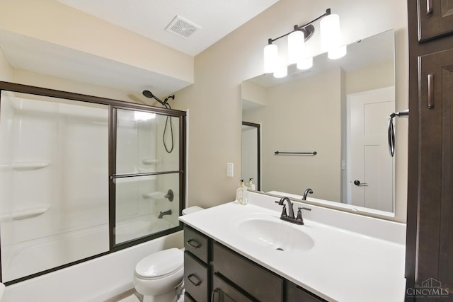 1387 Lake Run Dr, Turtle Creek Twp, OH 45036 - full bath with vanity, toilet, and enclosed tub / shower combo