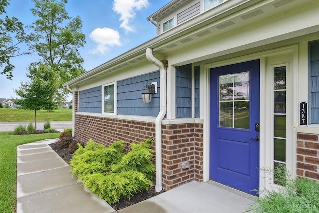1387 Lake Run Dr, Turtle Creek Twp, OH 45036 - entrance to property with brick siding
