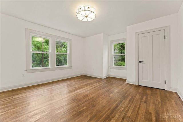 3970 Abington Ave, Cincinnati, OH 45229 - empty room with wood finished floors and baseboards
