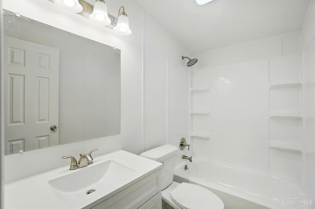 665 Diamond Loop, Middletown, OH 45044 - bathroom with tub / shower combination, toilet, and vanity