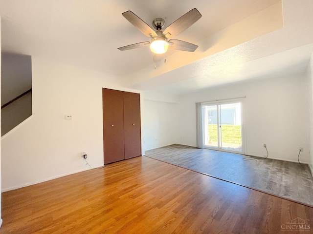 3610 Roosevelt Blvd Unit B, Middletown, OH 45044 - unfurnished bedroom with light wood-type flooring, a ceiling fan, and a closet