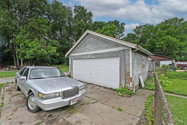 1917 Webman Ct, Cincinnati, OH 45223 - detached garage with view of wooded area