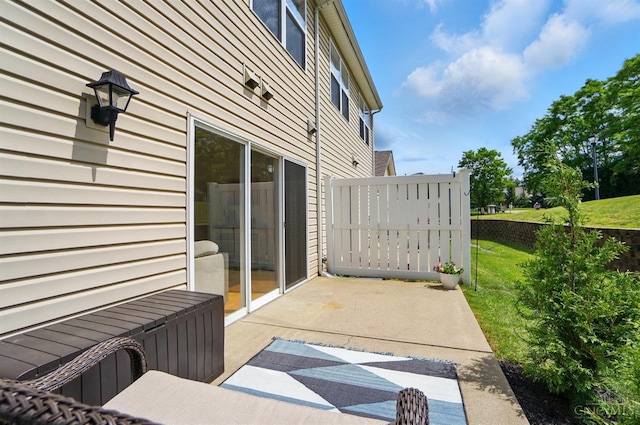 943 Steamboat Dr Unit 204, Union Twp, OH 45244 - view of patio