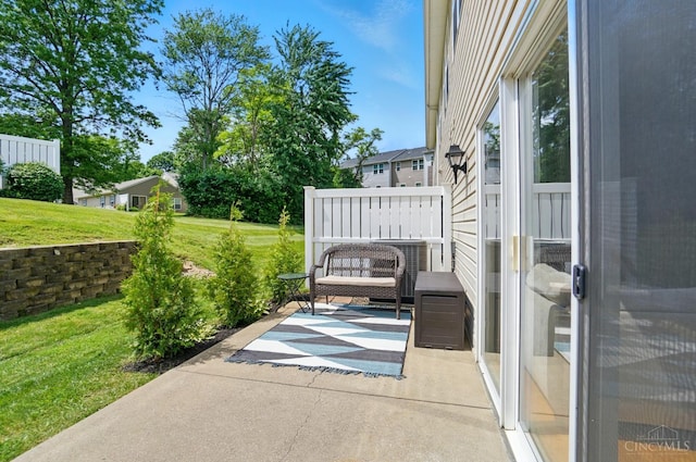 943 Steamboat Dr Unit 204, Union Twp, OH 45244 - view of patio / terrace