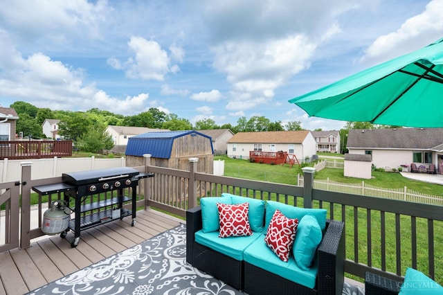 1240 Carriage Hill Ln, Hamilton, OH 45013 - wooden terrace featuring an outdoor living space and a residential view