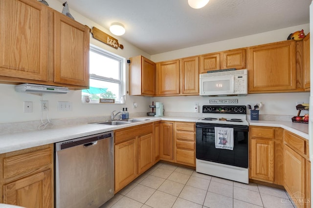 1240 Carriage Hill Ln, Hamilton, OH 45013 - kitchen featuring white microwave, dishwasher, electric range, a sink, and light countertops