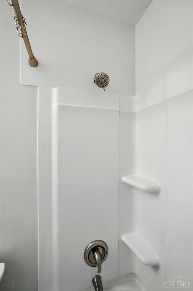 3195 Deshler, Colerain Twp, OH 45251 - bathroom view of bathing tub / shower combination