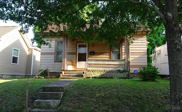 5619 Chandler St, Cincinnati, OH 45227 - photo 1