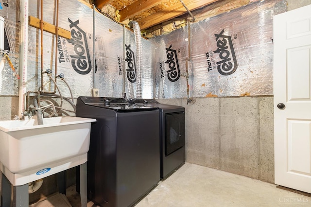 1732 Emerald Glade Ln Unit 6D, Anderson Twp, OH 45255 - washroom featuring washing machine and dryer and a sink