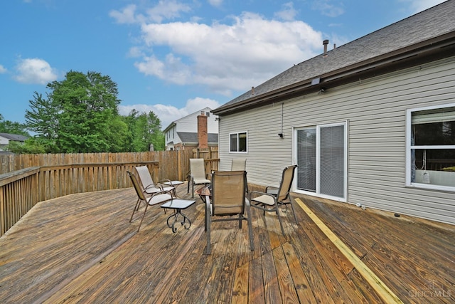 557 Hamblin Dr, Union Twp, OH 45255 - deck with outdoor dining space
