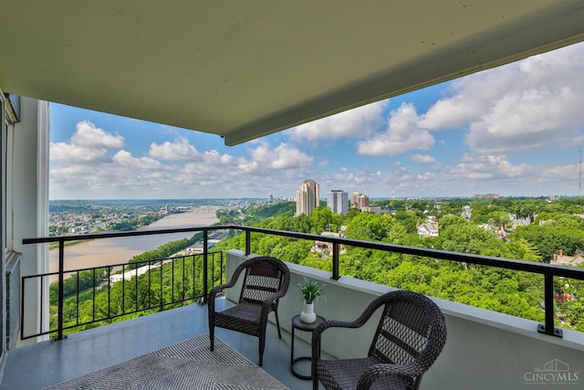 2401 Ingleside Ave Unit 10D, Cincinnati, OH 45206 - balcony featuring a water view and a view of city