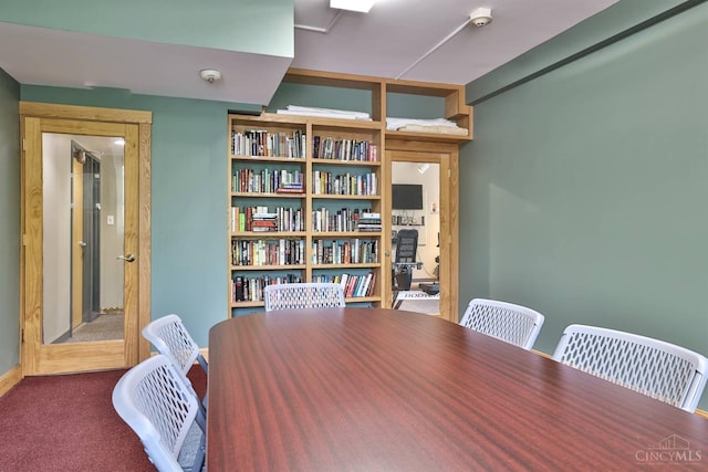2401 Ingleside Ave Unit 10D, Cincinnati, OH 45206 - office area with carpet floors and baseboards