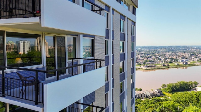 2401 Ingleside Ave Unit 10D, Cincinnati, OH 45206 - balcony featuring a water view