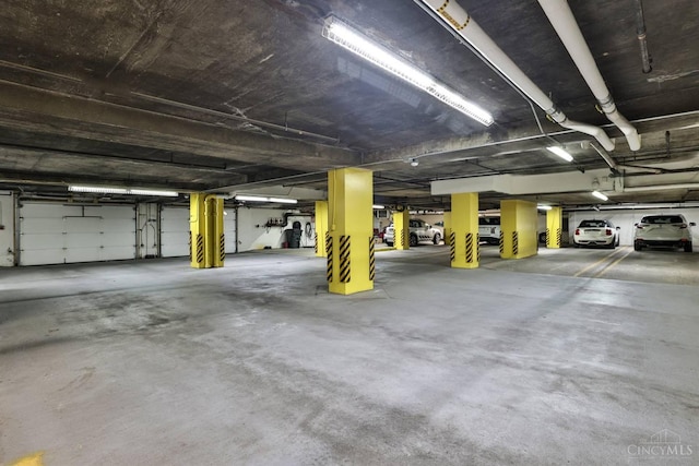2401 Ingleside Ave Unit 10D, Cincinnati, OH 45206 - view of parking deck