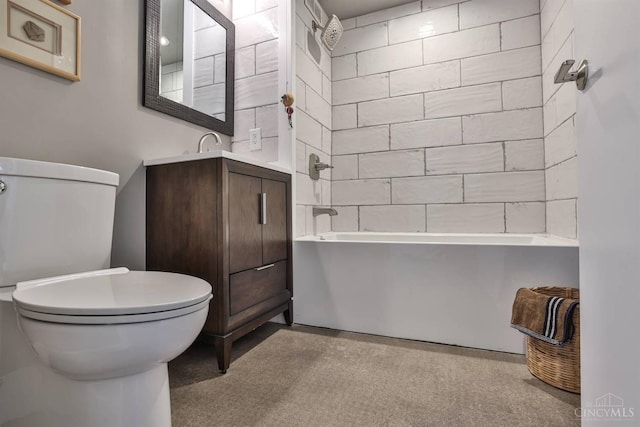 2401 Ingleside Ave Unit 10D, Cincinnati, OH 45206 - bathroom with toilet, vanity, and shower / tub combination